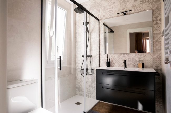 Calle Zurbarán, Cruces