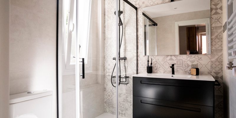 Calle Zurbarán, Cruces